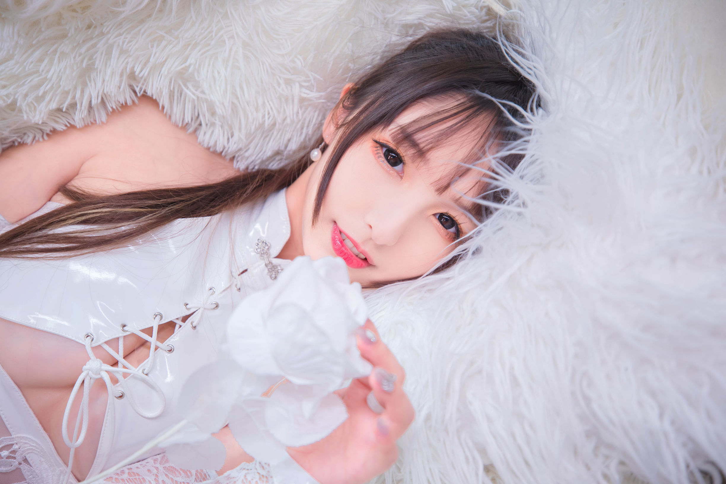 [网红COSER]萝莉神楽板真冬之風と月白旗袍插图3